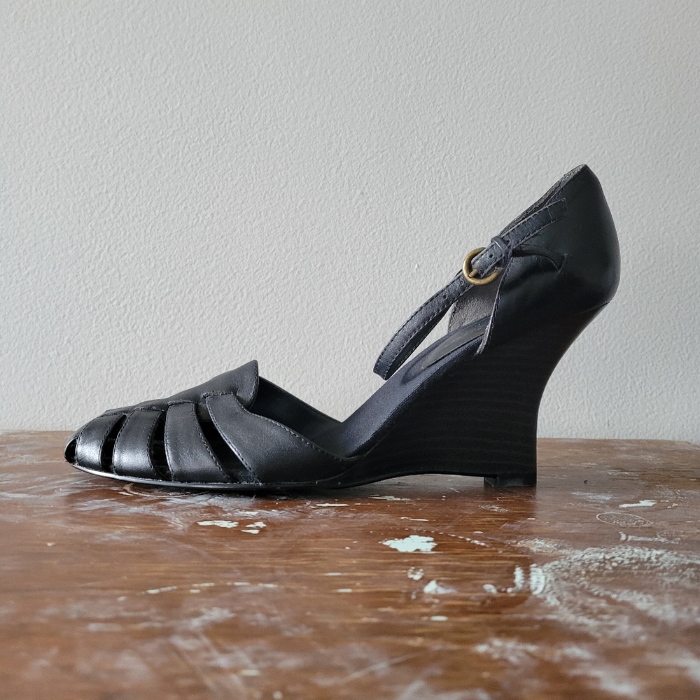 NINE & COMPANY 2000s Y2K wedge huarache black leather sandals